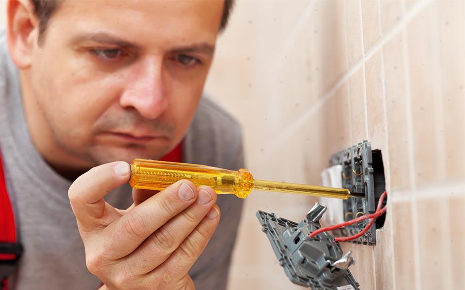 travail électricien Livry-Gargan